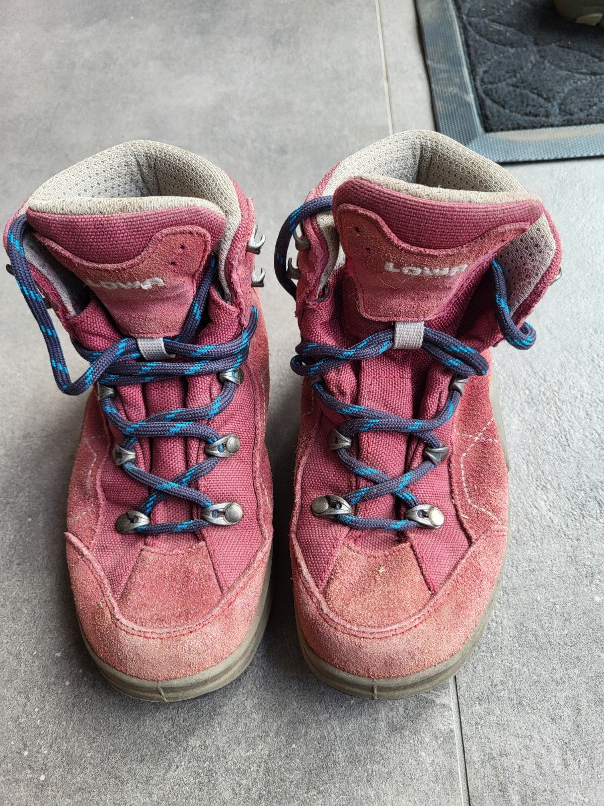 Lowa Kody III GTX Mid Junior wandelschoenen roze maat 32, Ophalen of Verzenden, Gebruikt, Schoenen