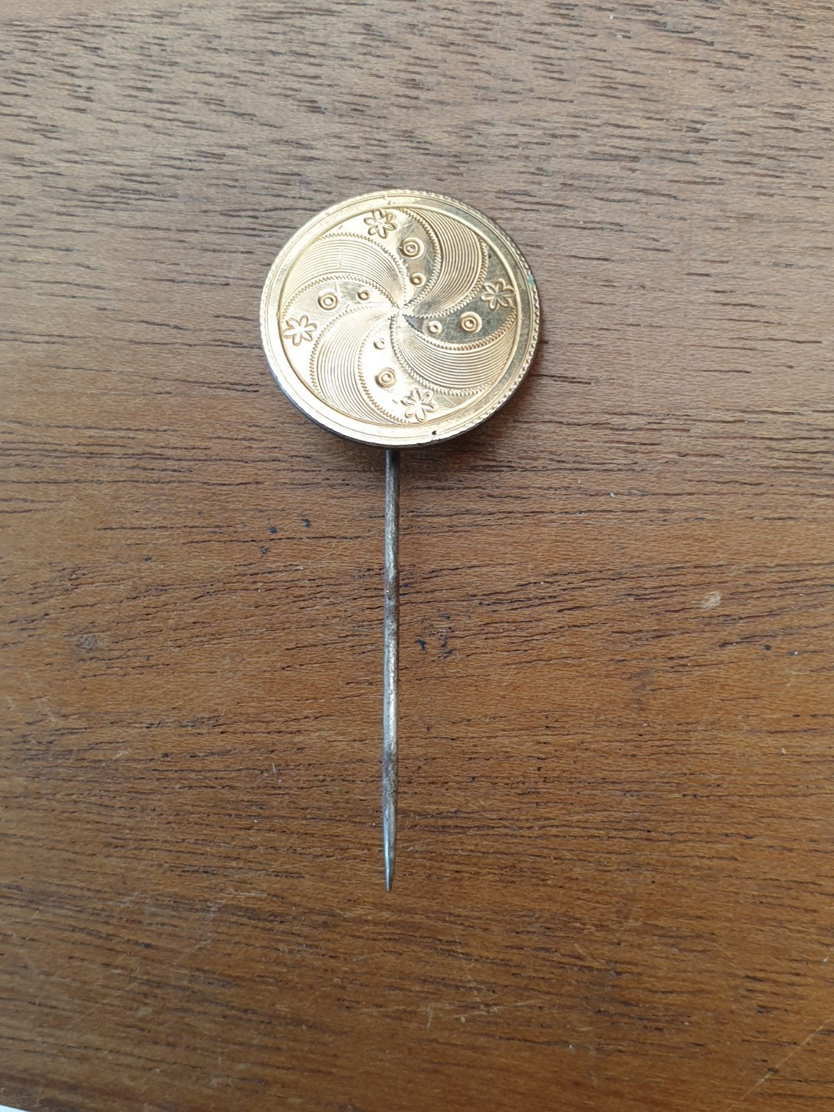 Zelf gemaakt speldje (K6), Ophalen of Verzenden, Overige onderwerpen