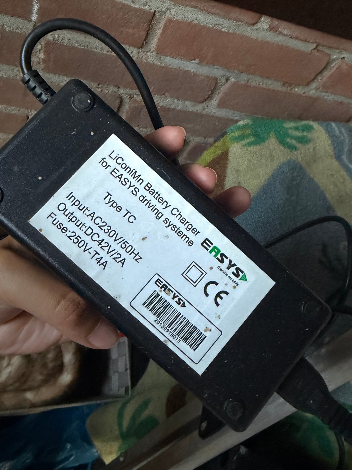 EASY S LiCoNiMn Fietsoplader 42V 2A met 4-pins connector, Ophalen, Gebruikt