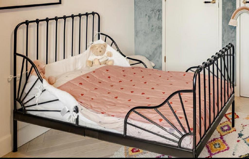 Meegroei bed, Kinderen en Baby's, Kinderkamer | Bedden, Ophalen, 70 tot 85 cm, Zo goed als nieuw, Matras