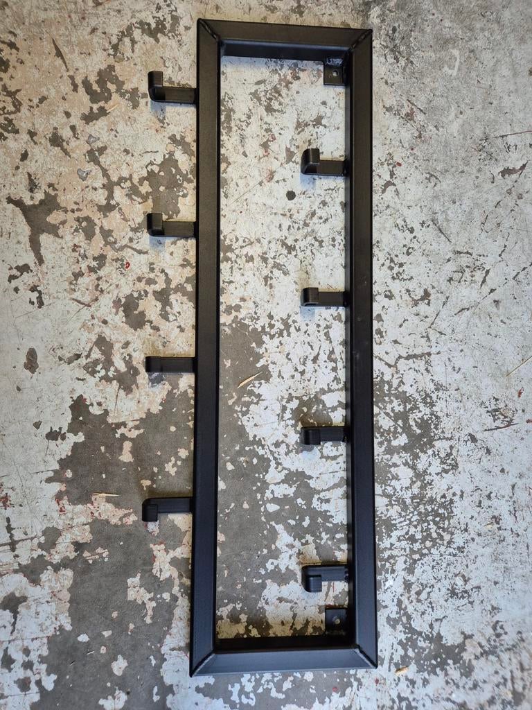 Zwart stalen degelijke wand kapstok, Ophalen of Verzenden, Metaal, Wandkapstok, Minder dan 100 cm