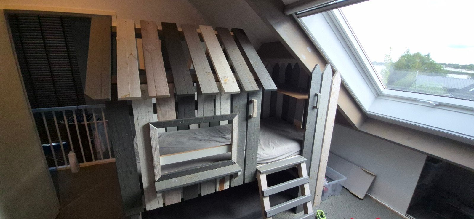 Uniek huisjesbed 90x200cm, Huis en Inrichting, Gebruikt, 90 cm, Eenpersoons, Ophalen of Verzenden