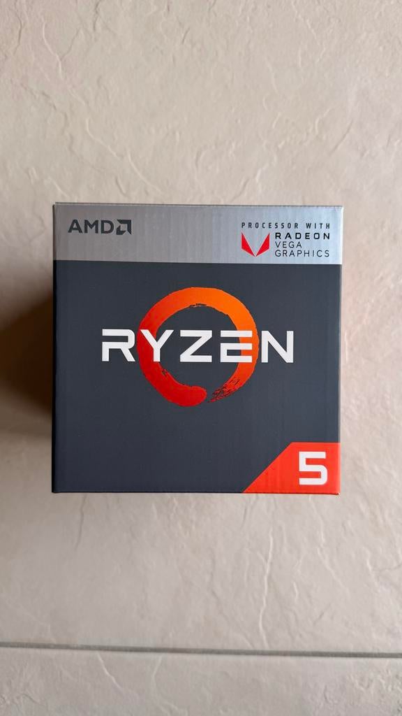 AMD Ryzen 5 2400G processor met Radeon RX Vega Graphics, Ophalen of Verzenden, Zo goed als nieuw, 4-core, 3 tot 4 Ghz