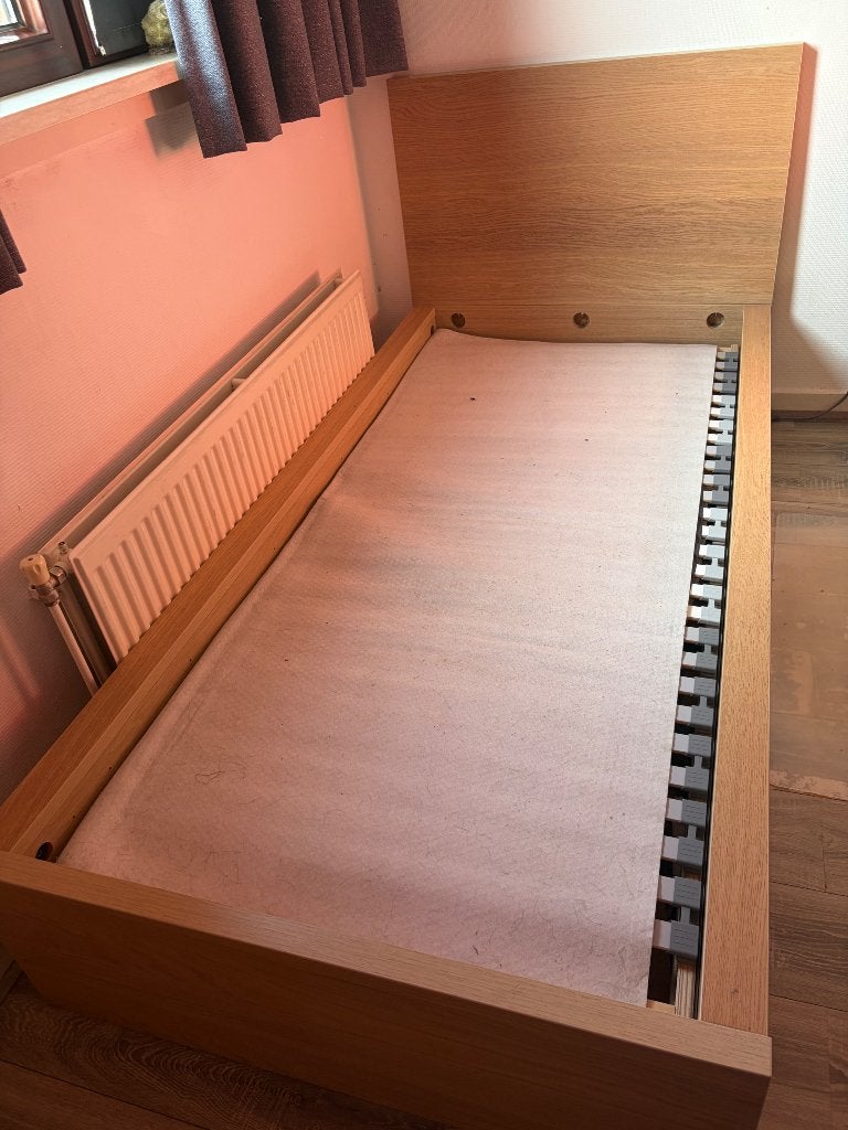 Malm eenpersoons bed, Ophalen, Kalm van ikea, Gebruikt, 90 cm