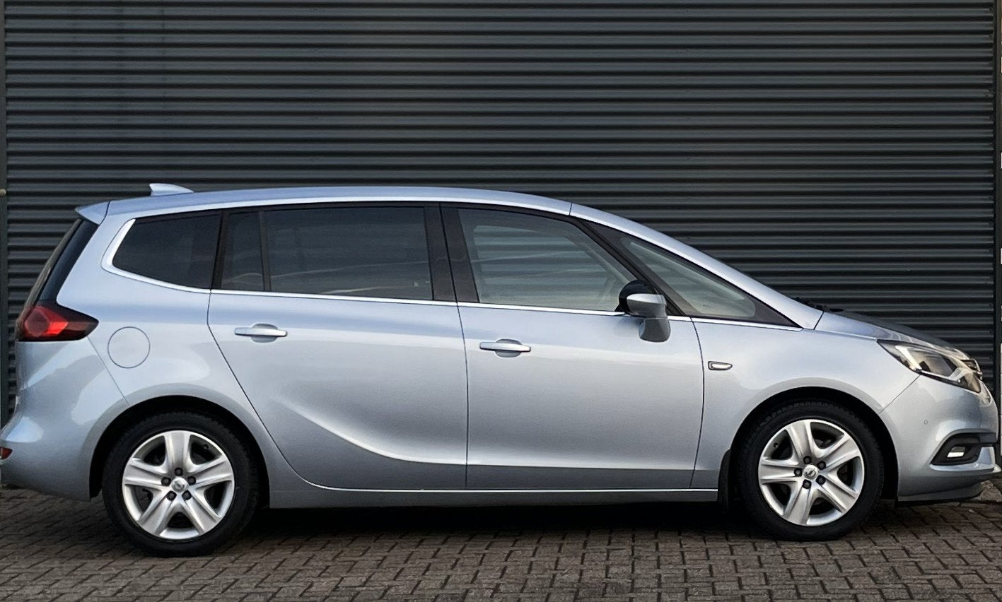 Opel Zafira Tourer 1.4 140PK Climate/Cruise/Camera, Auto's, 15 km/l, Gebruikt, 4 cilinders, Origineel Nederlands