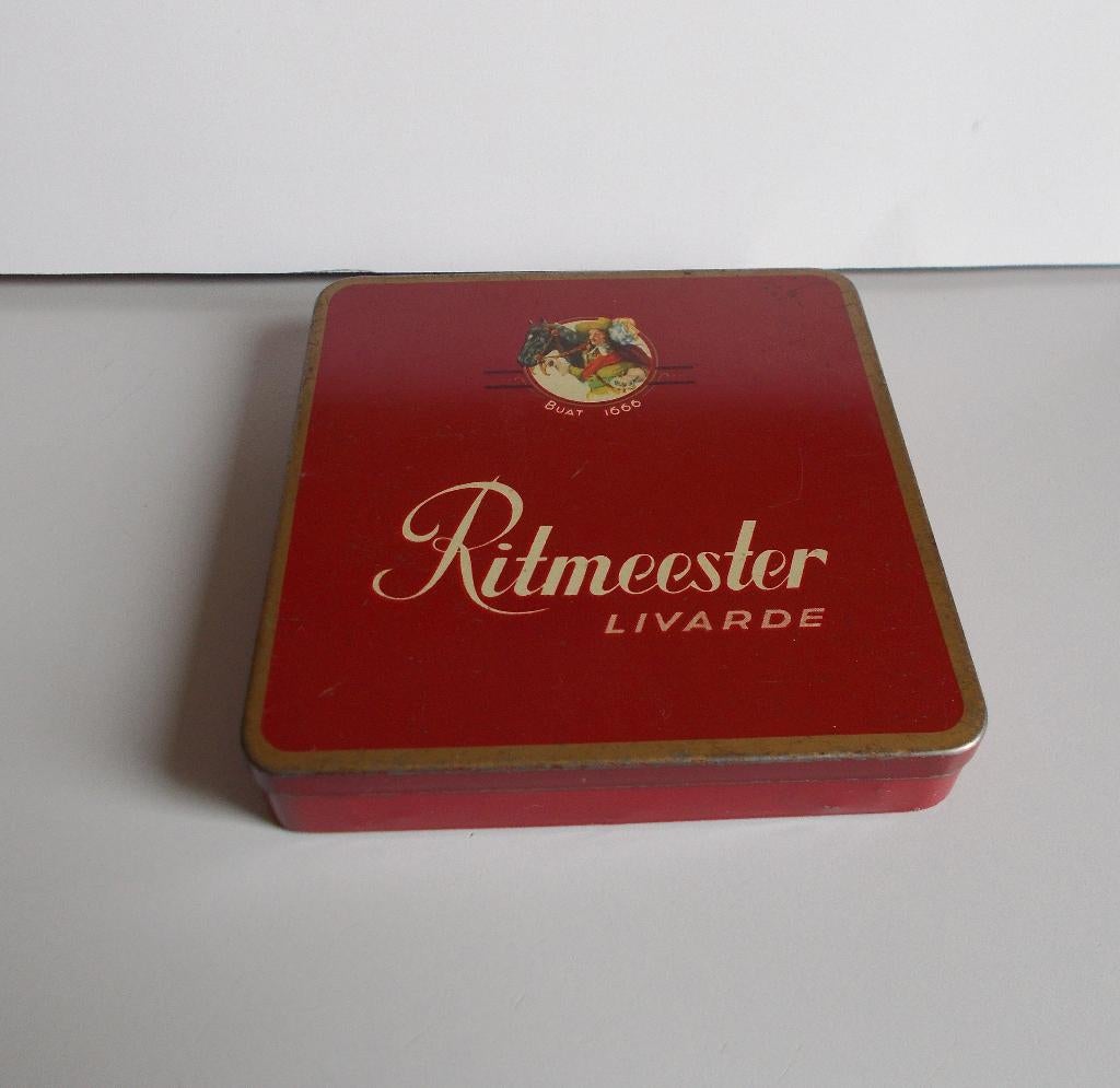 Sigarenblik - Ritmeester Livarde., Verzamelen, Ophalen of Verzenden, Gebruikt, Sigarenbandjes