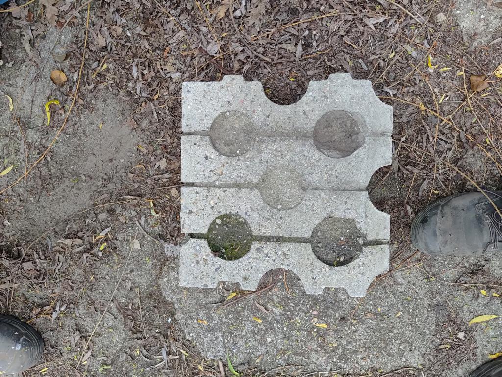 grastegel grasbetonblok  tegel   beton  4 pallets, Ophalen, Gebruikt, Beton, Terrastegels