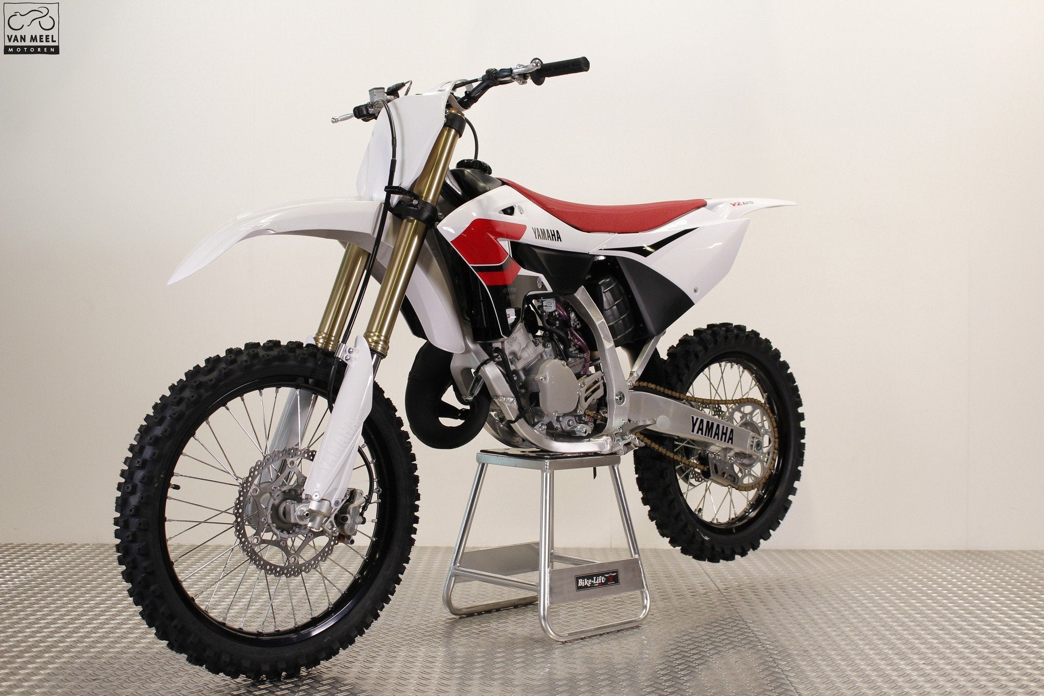 Yamaha YZ 125 70th Anniversary (bj 2026), Klantenservice@yamaha-motor.nl, Crossmotor, Koolhovenlaan 101
1119 NC  Schiphol-Rijk, NL