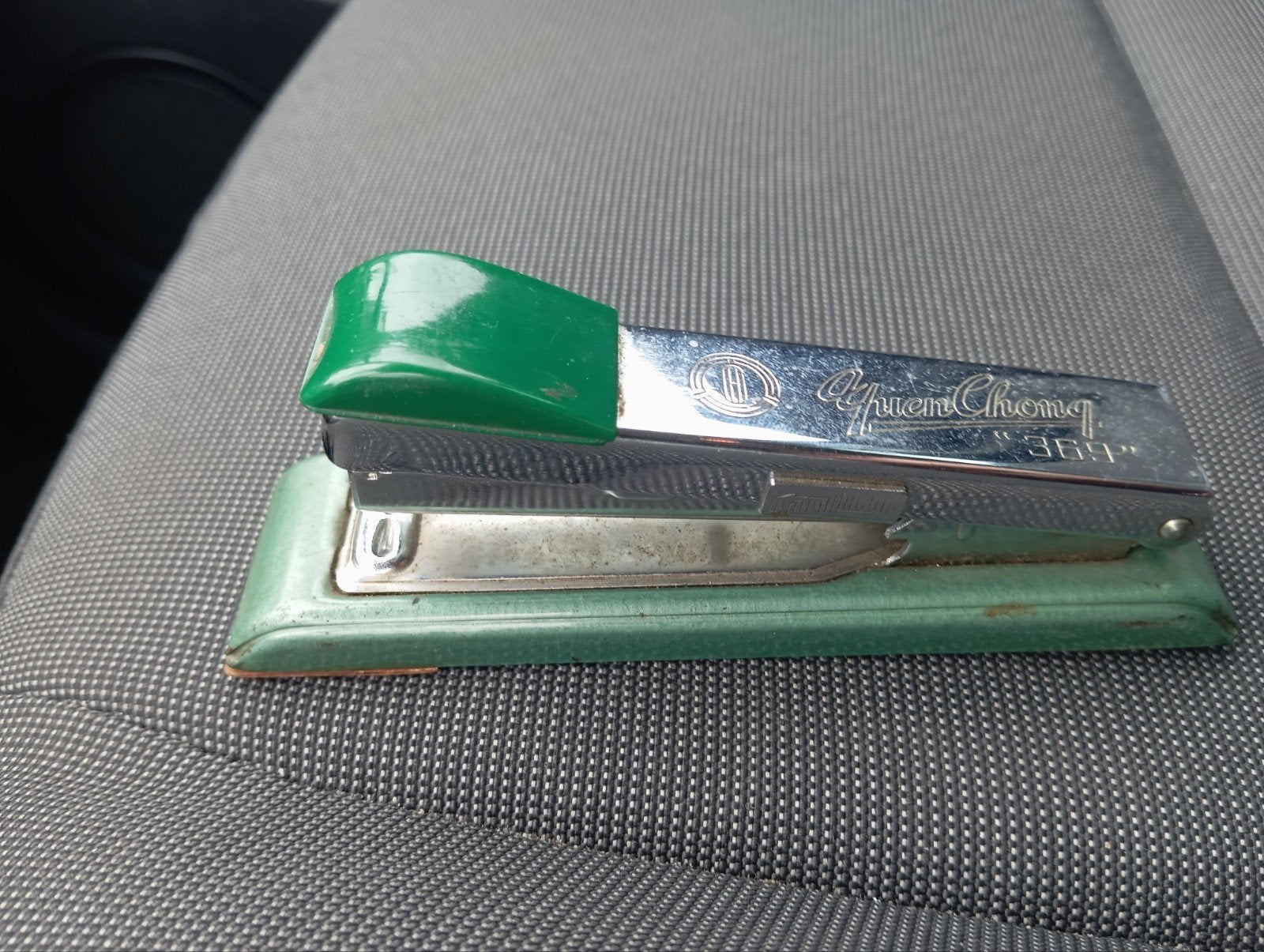 Originele jaren '60 Yuen Chong 369 nietmachine, Ophalen of Verzenden