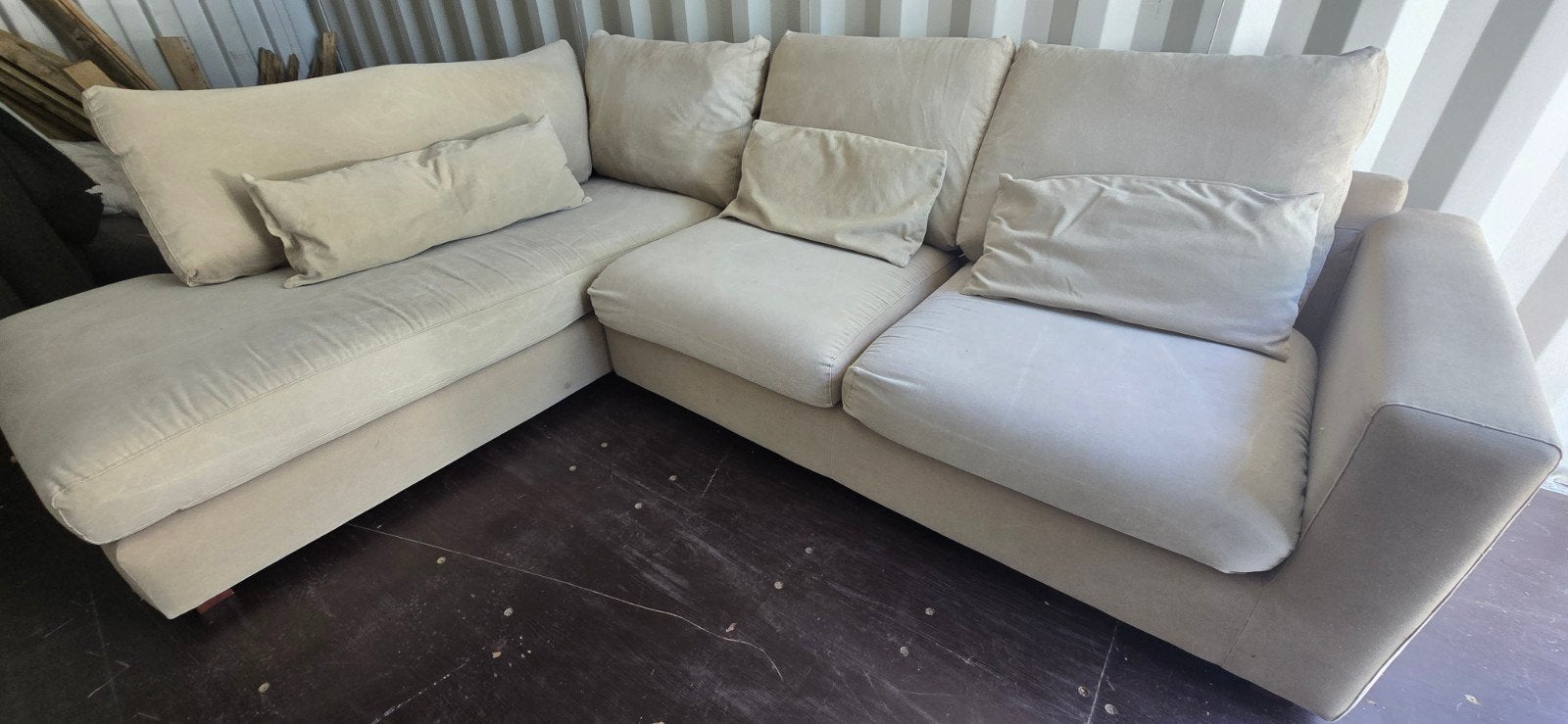 Umix Chelsea Beige Hoekbank - Uitwasbaar & Duurzaam, 250 tot 300 cm, Gebruikt, 100 tot 125 cm, Ophalen of Verzenden