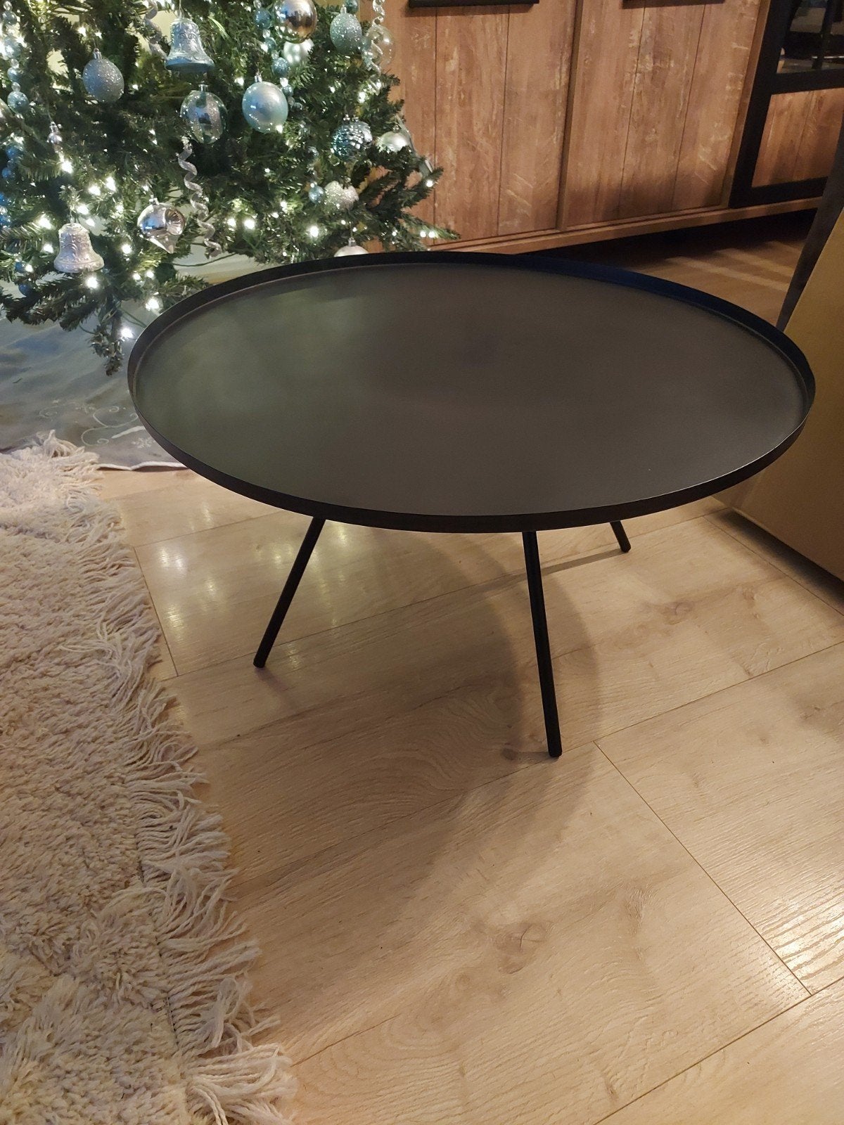 kleine partij bijzet en koffietafels.

waaronder...

3 x Nou, Huis en Inrichting, Minder dan 55 cm, Rond, Nieuw, Ophalen