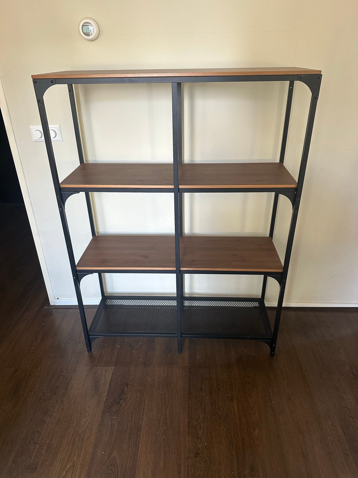 Ikea Fjällbo, stellingkast met 4 planken, Ophalen, Zo goed als nieuw