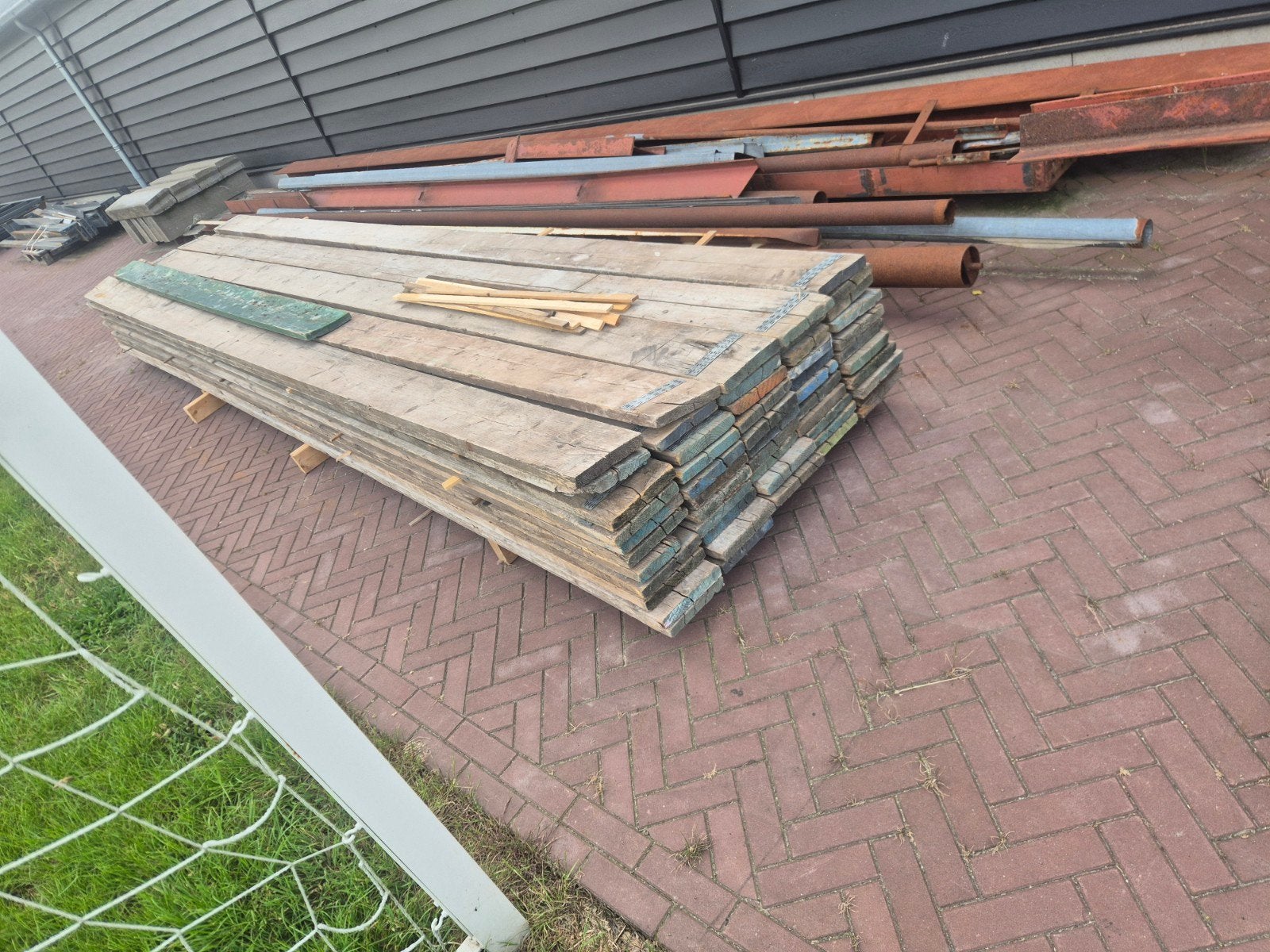 Steigerplanken 5mtr lang 55stuks, Doe-het-zelf en Verbouw, Steigers, Ophalen, Gebruikt, Gevelsteiger, 5 meter of hoger