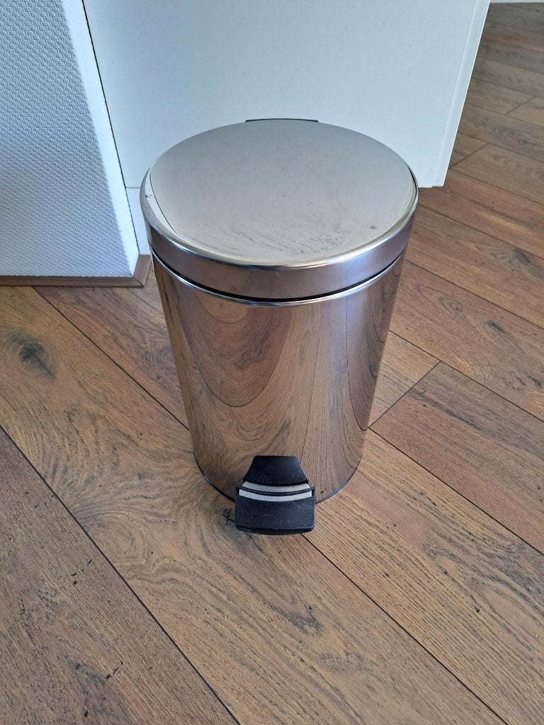 prullenbak Brabantia 12 liter, Gebruikt, Met pedaal, Ophalen of Verzenden, Rvs
