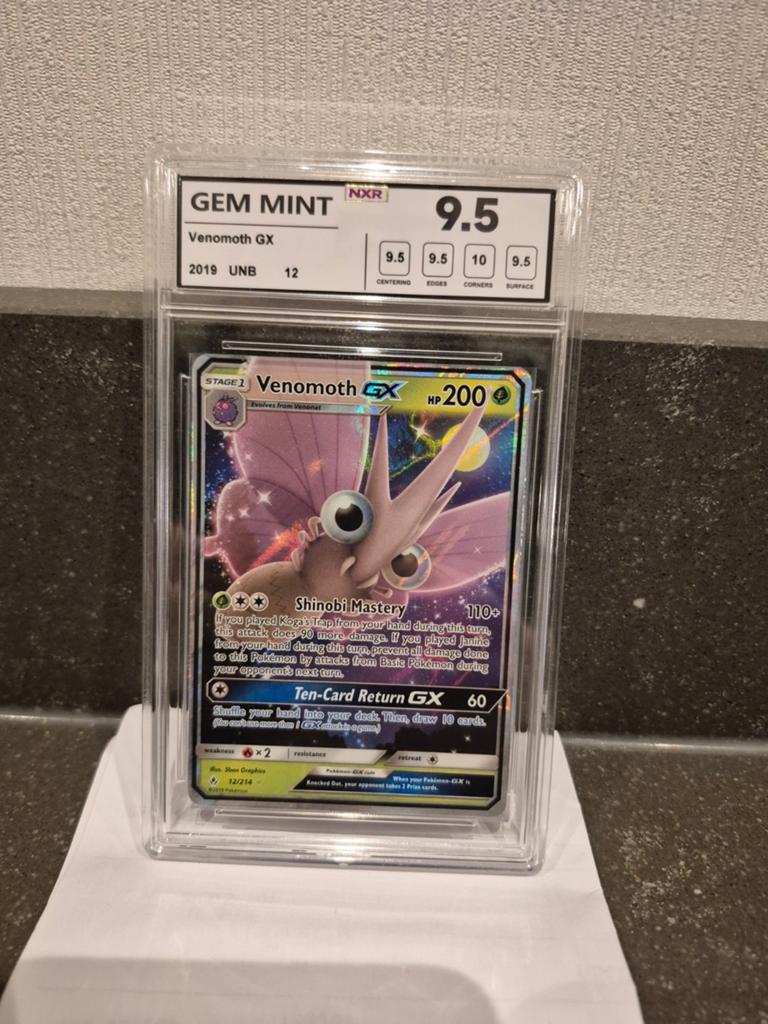 Venomoth GX 12/214 Unbroken Bonds, Ophalen of Verzenden, Zo goed als nieuw