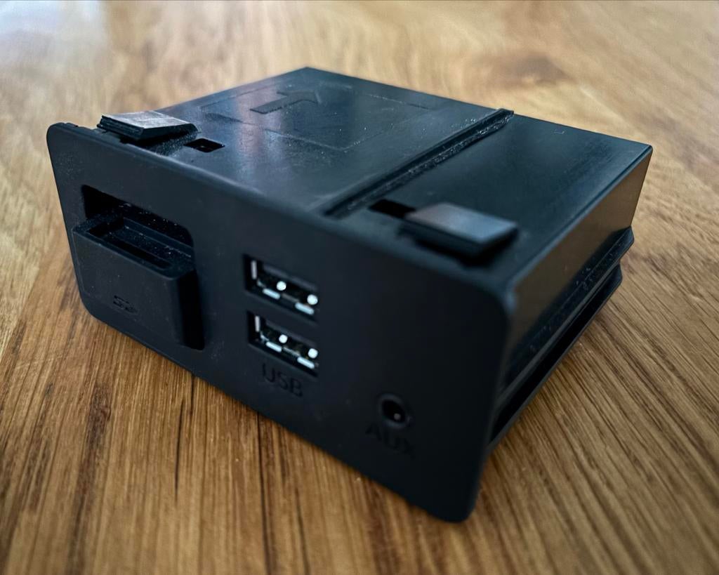 AUX/USB aansluiting voor Mazda, Ophalen of Verzenden, Gebruikt, Mazda
