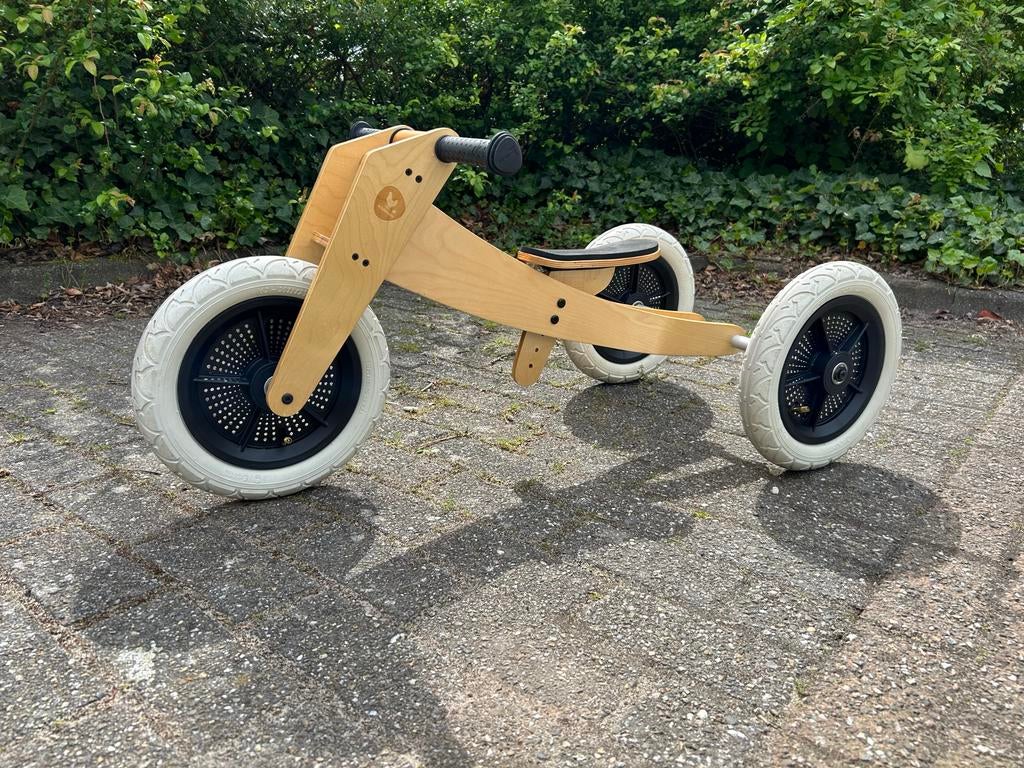 Wishbonebike 3-in-1 Loopfiets: Driewieler & Tweewieler, Fietsen en Brommers, Fietsen | Kinderfietsjes, Ophalen, Zo goed als nieuw