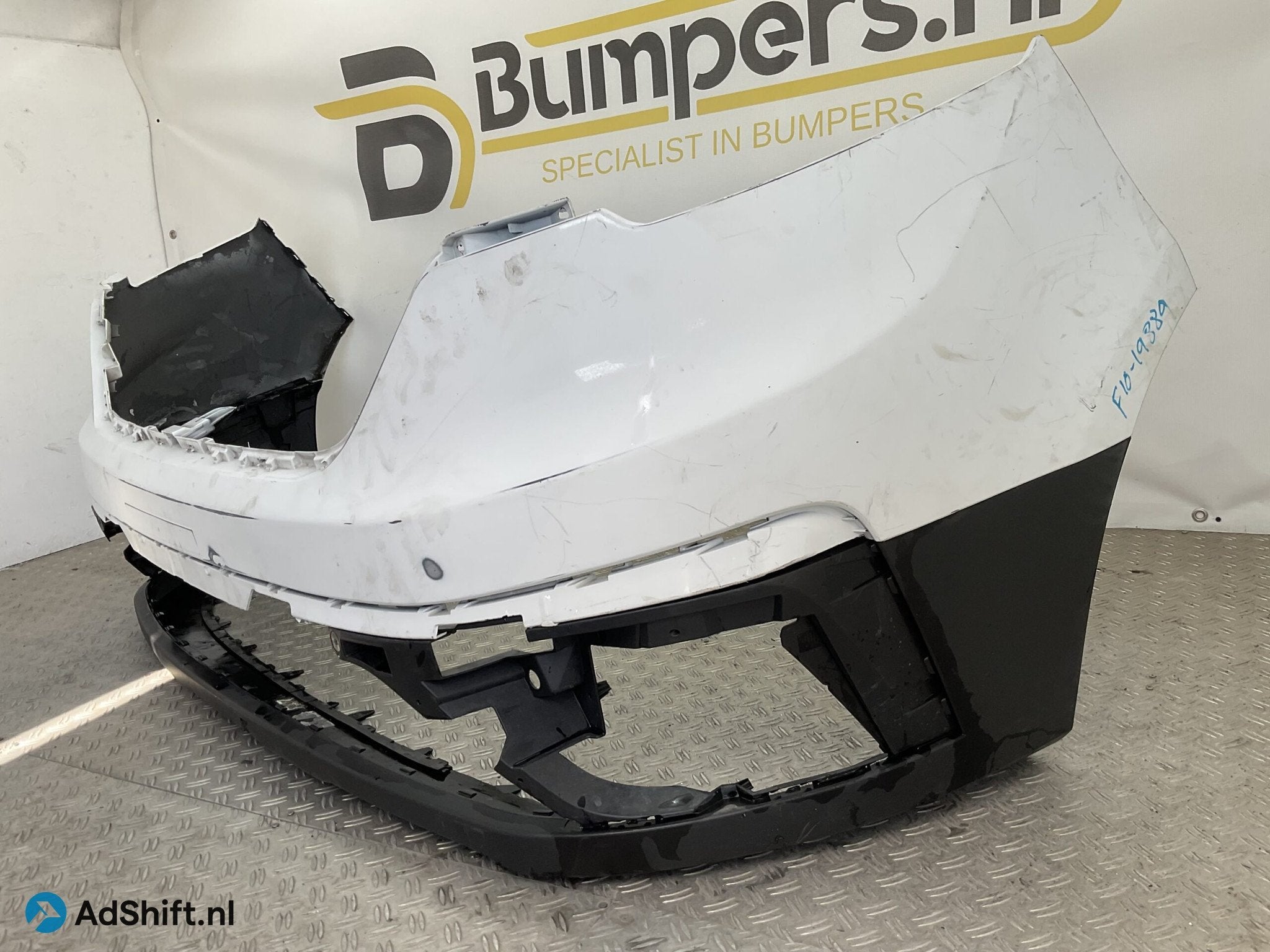 Bumper Renault Trafic 3 Facelift 2022-2025 620226941R Voorbu, Auto-onderdelen, Bumper