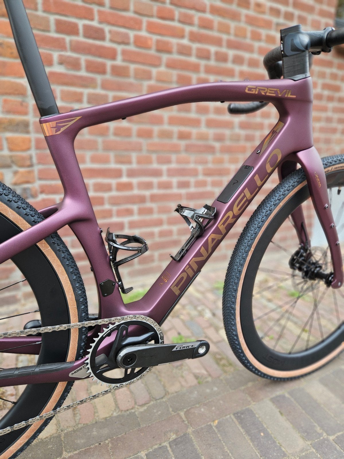 Pinarello Grevil F7 Sram Force 13 AXS XPLR I inruil mogelijk, Overige merken, 28 inch, Carbon, 10 tot 15 versnellingen