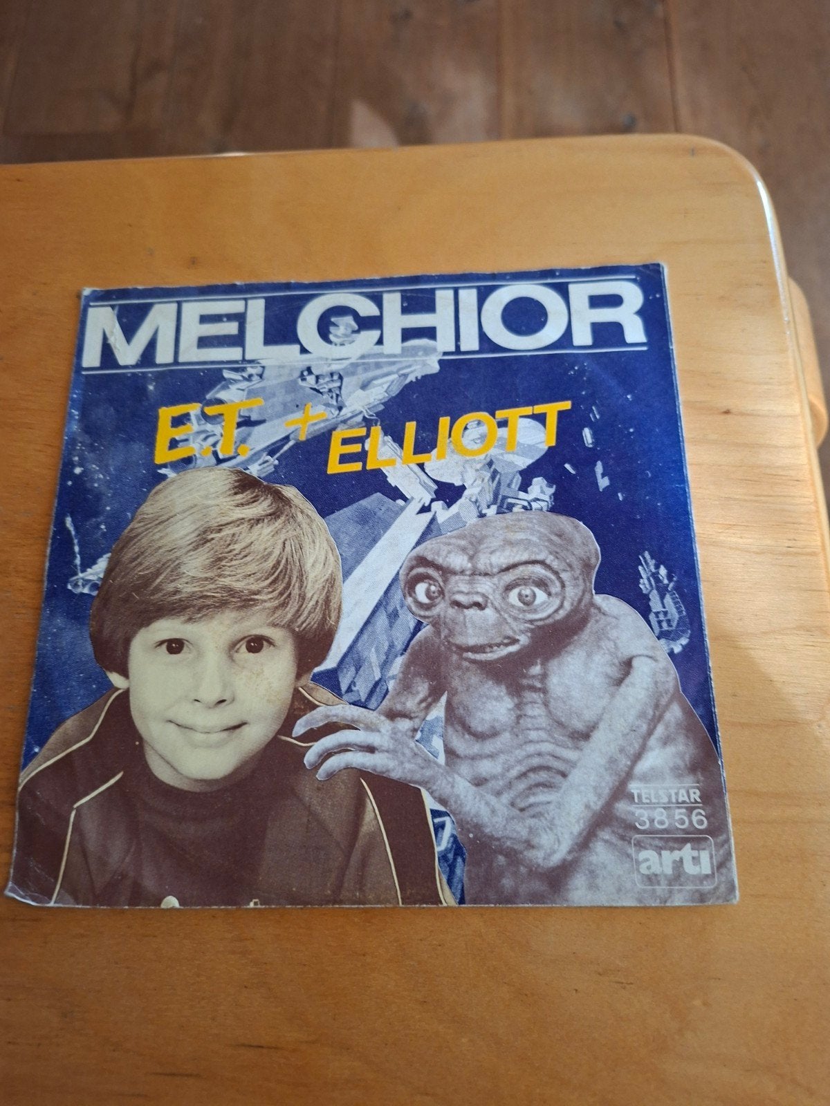 Melchior - E.T. + Elliott Single (7 inch vinyl), Cd's en Dvd's, Gebruikt, Fotohoes, 7 inch, Ophalen of Verzenden