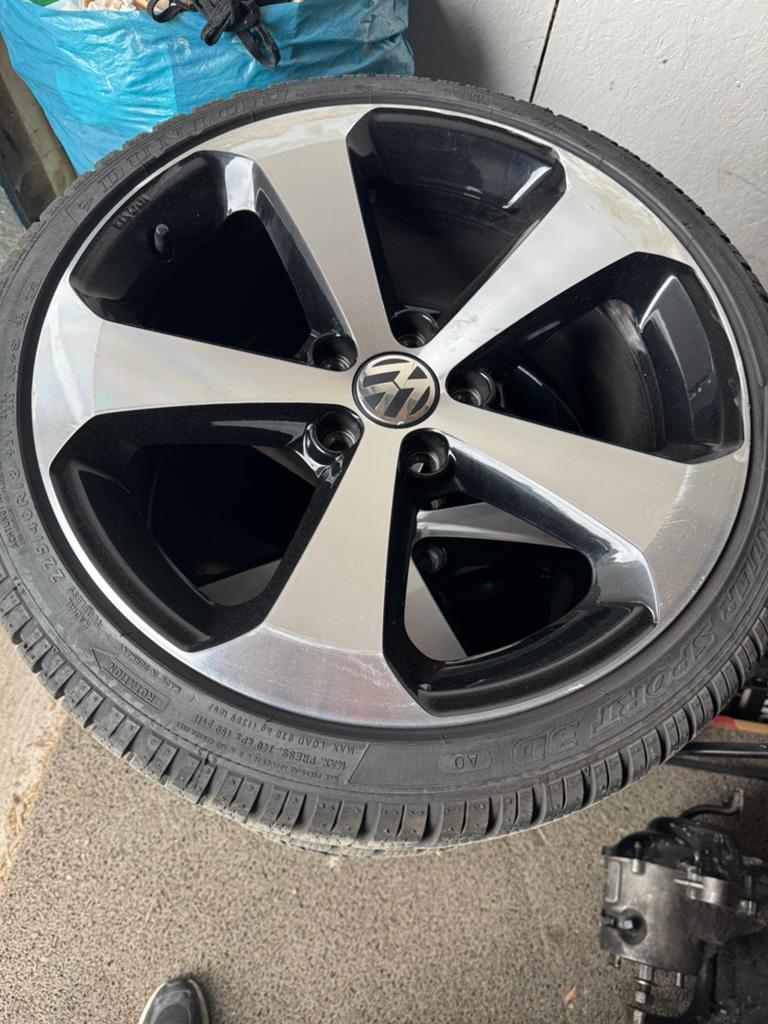 Hele mooie Volkswagen velgen. 5x112 18 inch, 18 inch, Velg(en), Ophalen of Verzenden, Zomerbanden