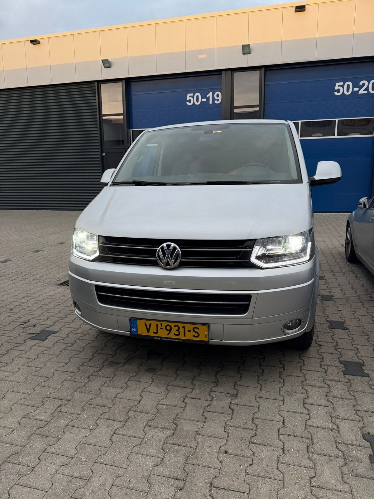 LED koplamp en Achterlichten VW multivan T5 - Dynamisch, Ophalen of Verzenden, Gebruikt, Volkswagen