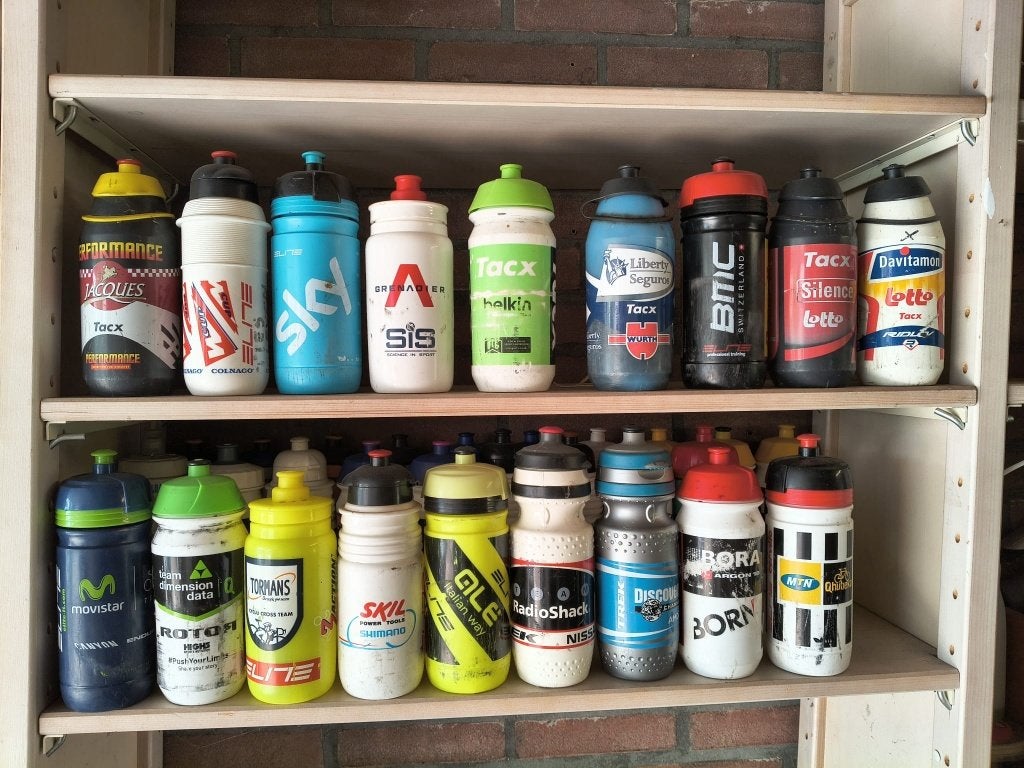 bidons, Ophalen, Zo goed als nieuw