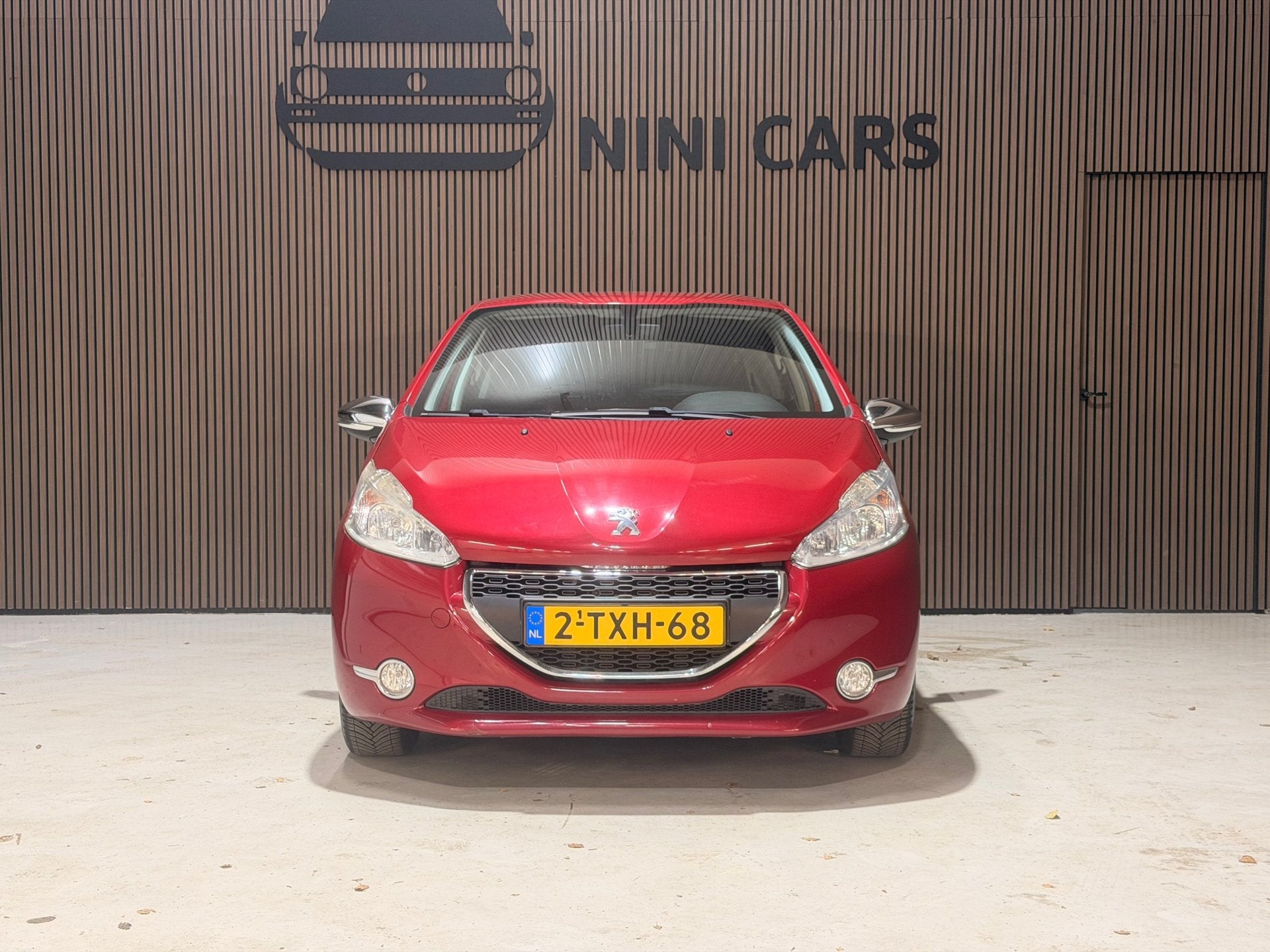 Peugeot 208 1.2 VTi Style Distributie 1000km vervangen| Navi, Voorwielaandrijving, Euro 5, Gebruikt, 31 €/maand