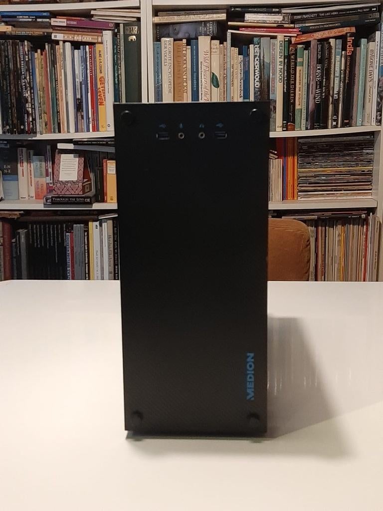 Medion Akoya P63022 (MD 35344) NL, ONGEBRUIKT, Ophalen, HDD, 2 tot 3 Ghz, 1 TB