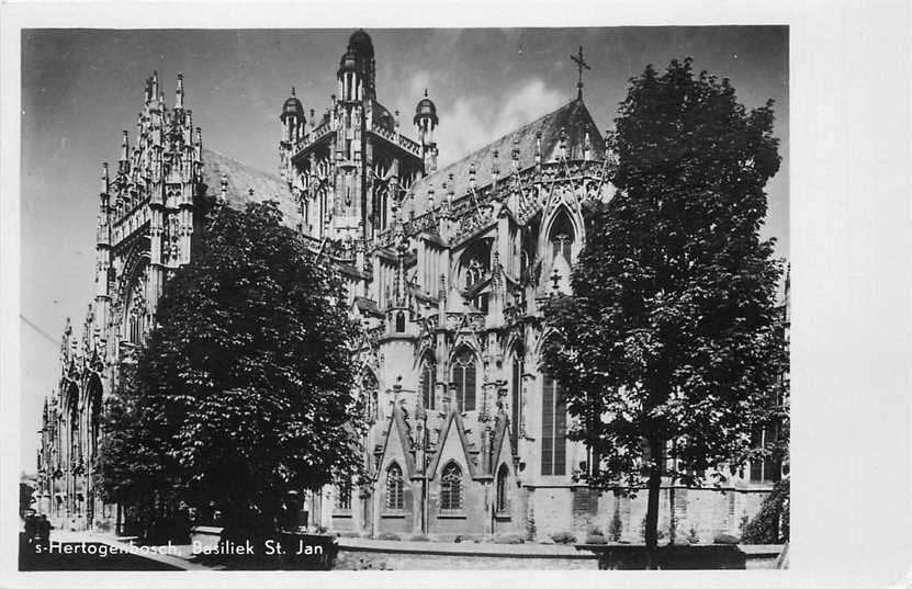 380-907-029 s-Hertogenbosch Basiliek St Jan, Verzenden, Voor 1920, Noord-Brabant