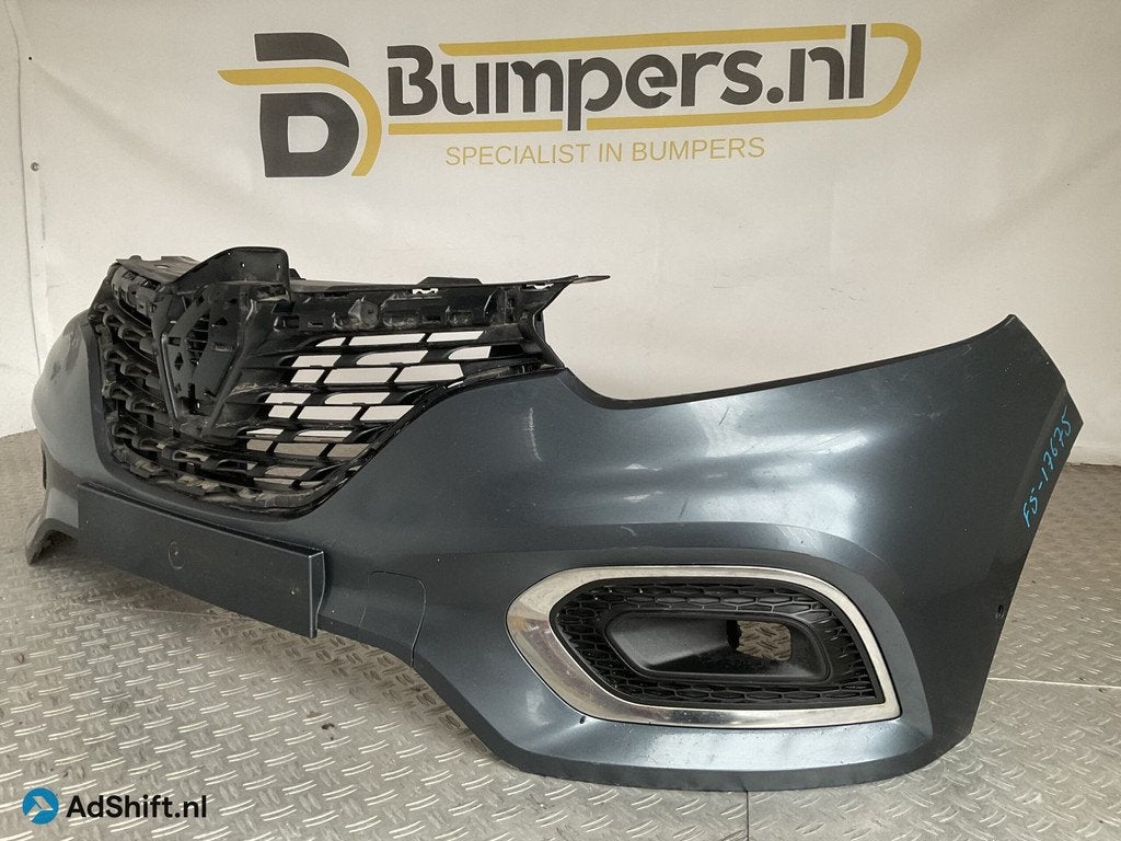Bumper Renault Kadjar Facelift kls 17-23 6xpdc 620221936R Vo, Bumper