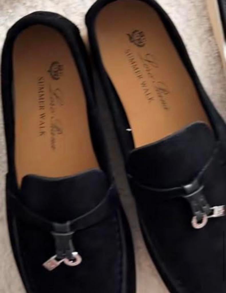 Loro piana, Ophalen of Verzenden, Nieuw, Sneakers of Gympen