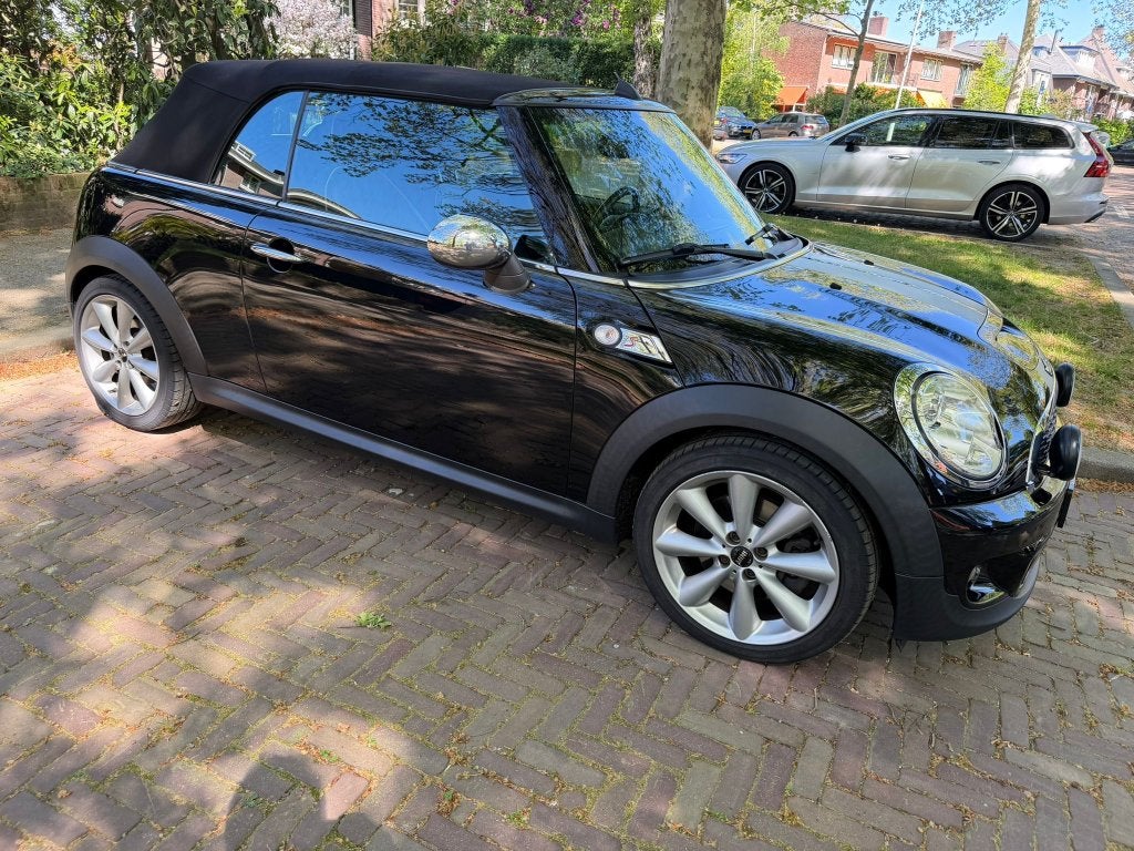 Mini 1.6 Cooper S Chili Cabrio, Auto's, Zwart, 4 cilinders, Cabriolet, 4 stoelen