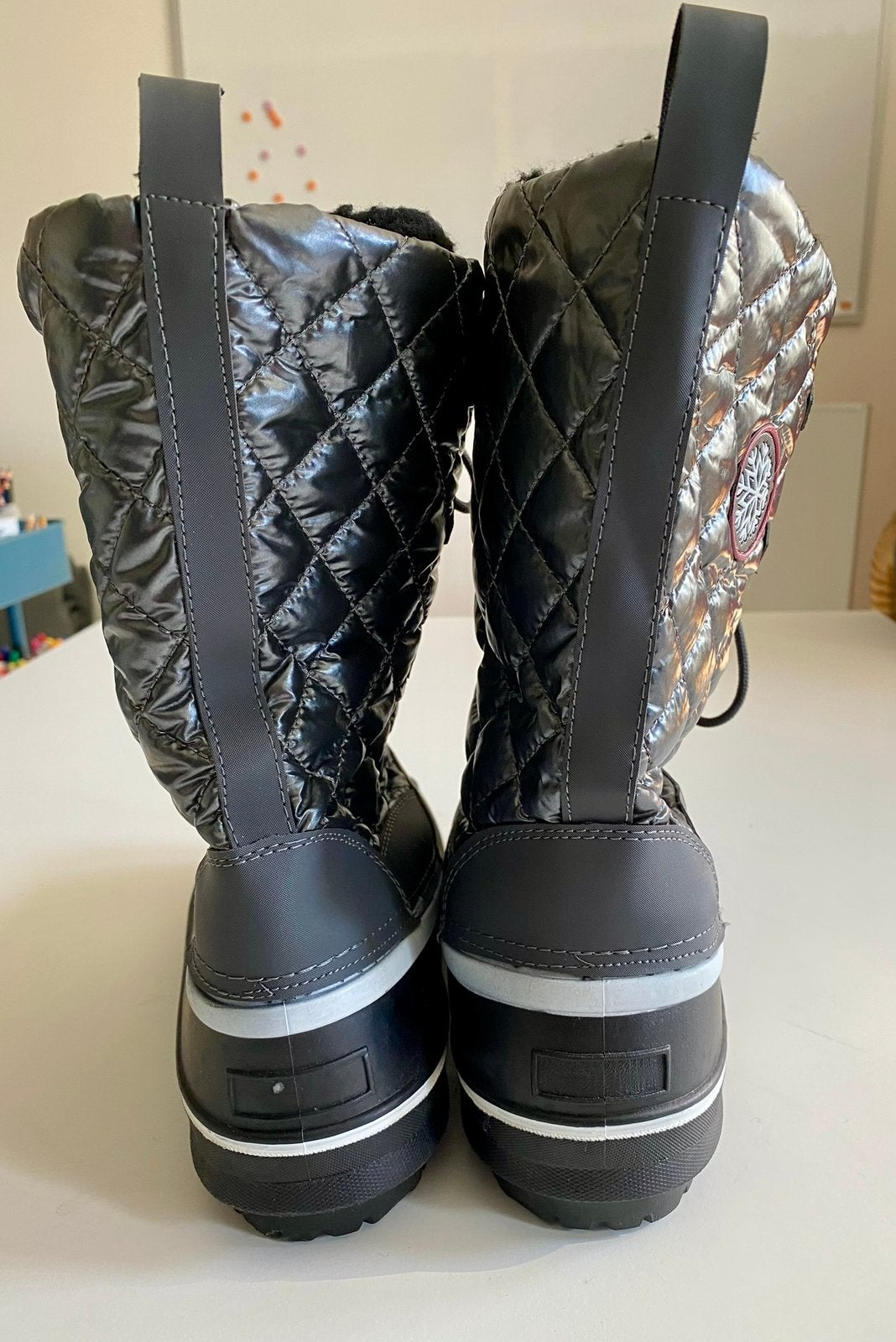 Zwarte snowboots maat 38/39, Ophalen of Verzenden, Zo goed als nieuw