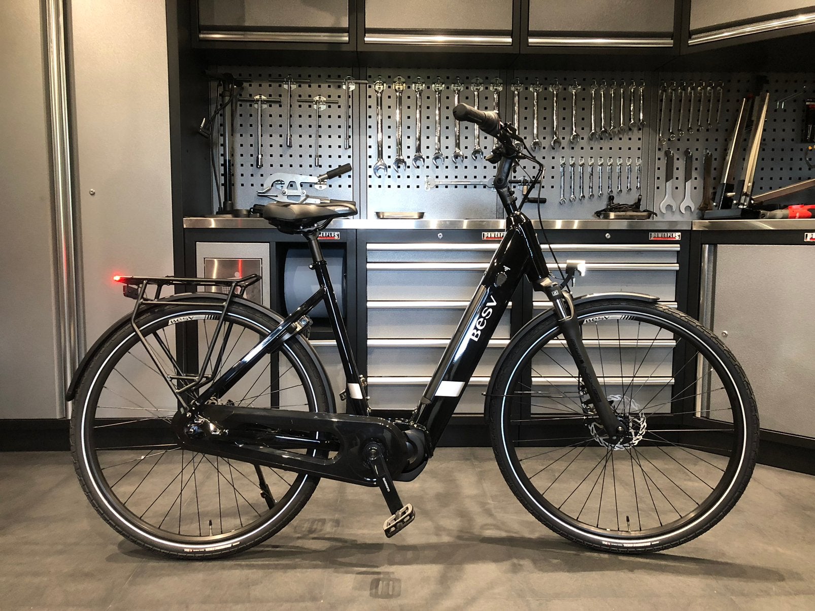 BESV Premium E-bike maat: M Shimano middenmotor 504WH accu!, Fietsen en Brommers, Versnellingen, Nieuw, 50 tot 53 cm, Schijfrem