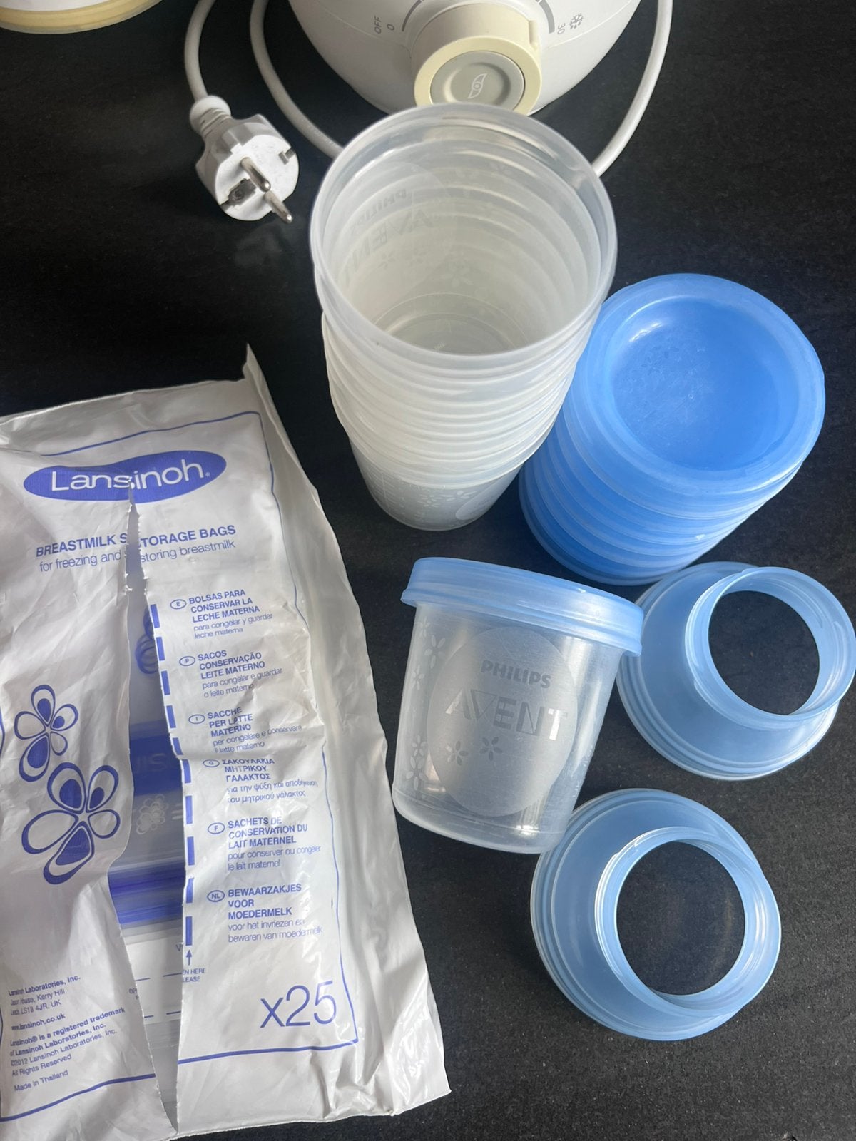 Avent bewaarpotjes voor babyvoeding, Ophalen, Gebruikt