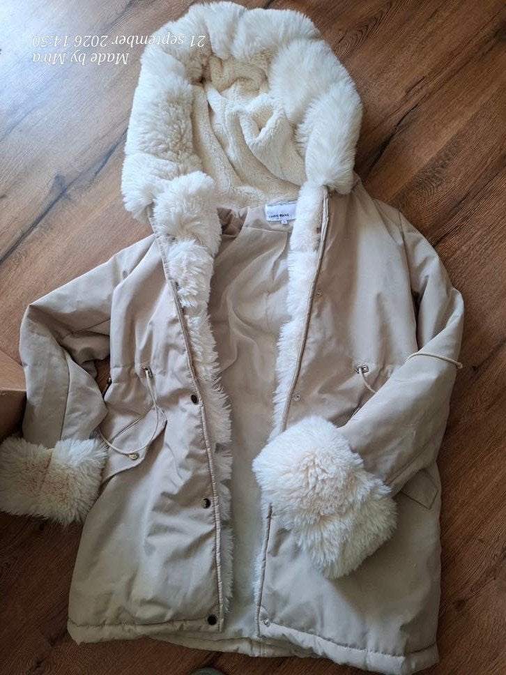 Chris Wang Limited Winterjas met Faux Bont - Maat M, Maat 38/40 (M), Chris Wang Limited, Beige, Ophalen of Verzenden