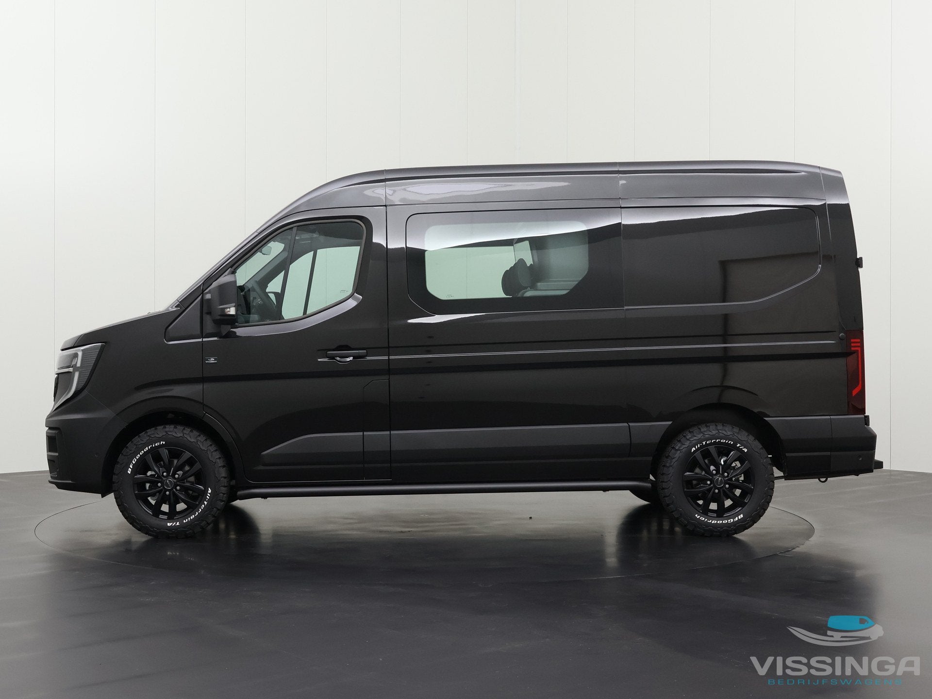Renault Master 2.0 dCi 170 pk L2H2 Dubbel Cabine Automaat zw, 1998 cc, Euro 6, 4 cilinders, Zwart