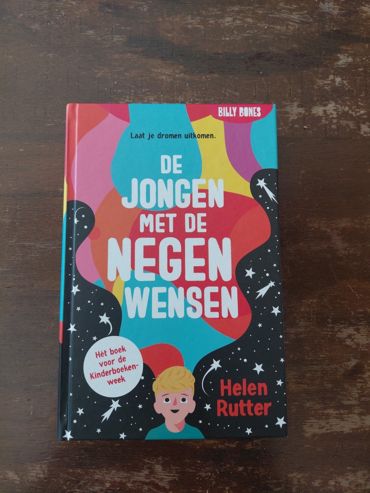 De Jongen met de Negen Wensen - Helen Rutter, Boeken, Ophalen of Verzenden, Zo goed als nieuw, Helen Rutter, Fictie algemeen