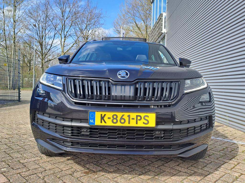 Skoda Kodiaq 1.5 TSI Sportline Business | Apple Carplay/Andr, Auto's, Skoda, 12 maanden, Euro 6, 4 cilinders, Zwart