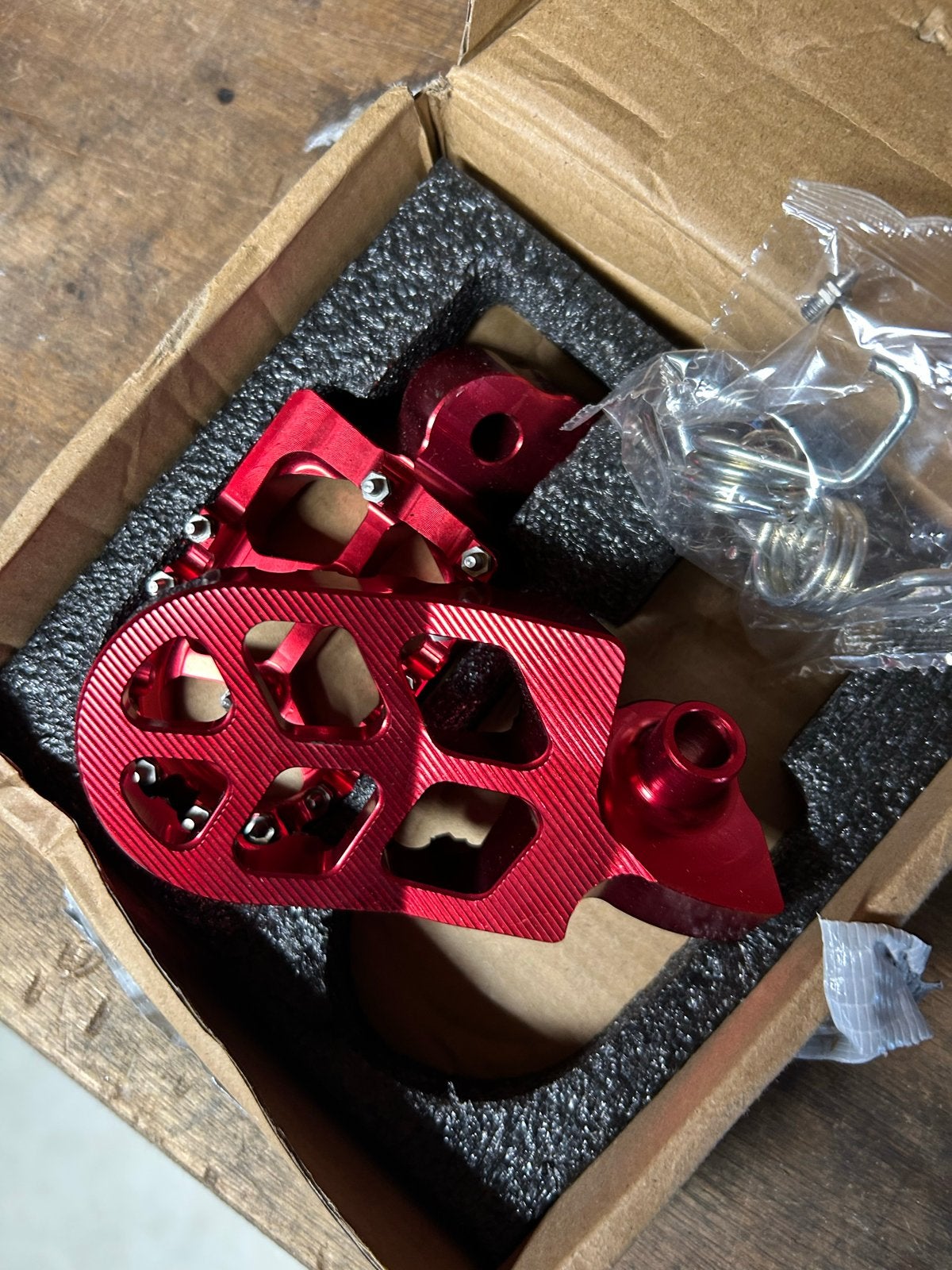 Rode Voetpedalen voor beta Crossmotor / Enduro, Motoren, Ophalen, Nieuw