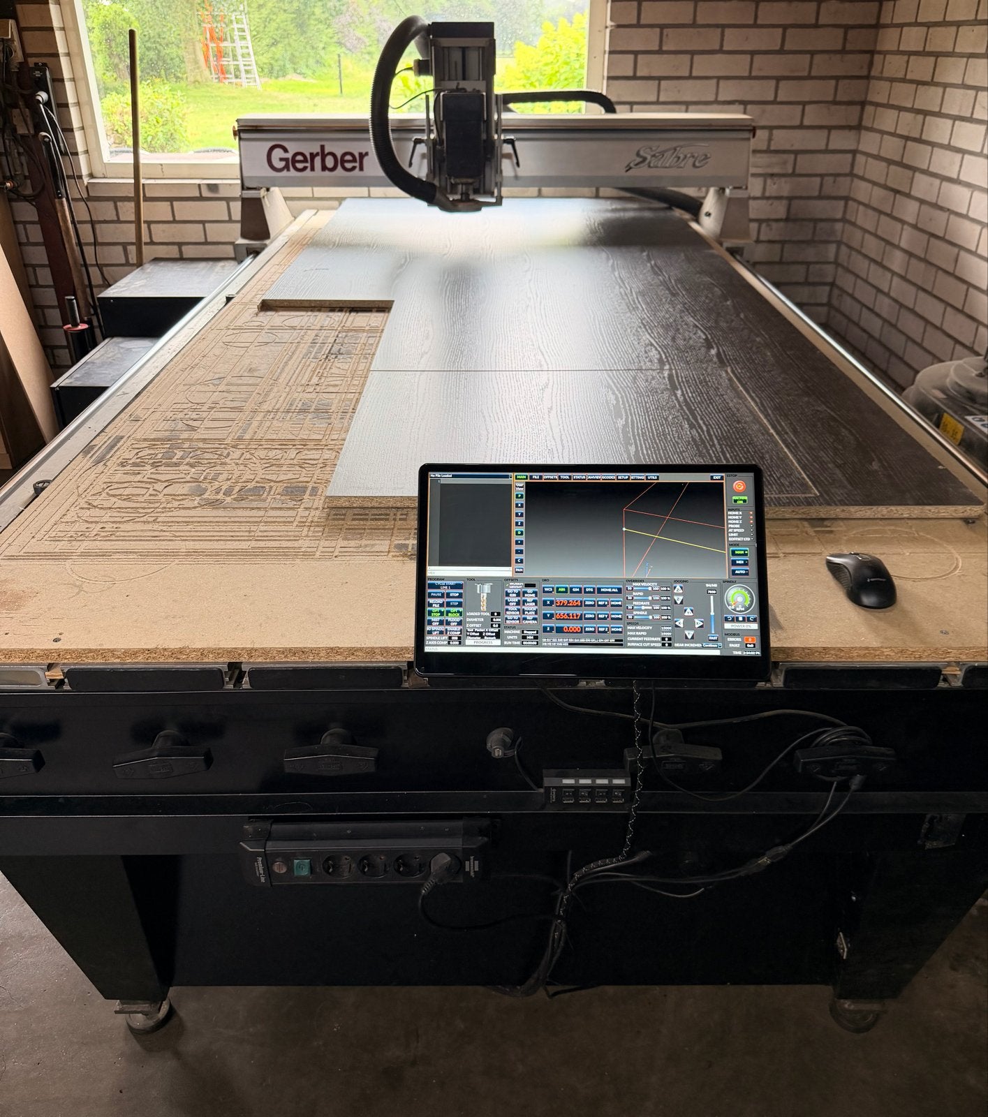 Gerber Sabre CNC freesmachine  compacte cnc, Doe-het-zelf en Verbouw, Gereedschap | Freesmachines, Ophalen, Gebruikt, Overige soorten