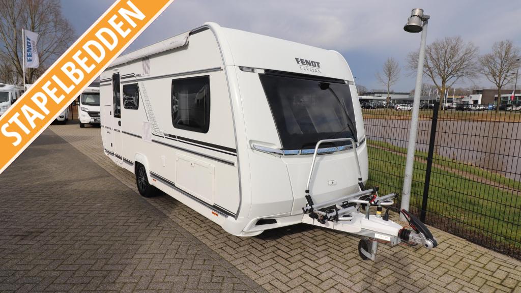 Fendt Bianco Selection 515 SKM / Stapelbed / Voortent, Caravans en Kamperen, Caravans, Bedrijf, Tot en met 6, 1250 - 1500 kg, Overige typen