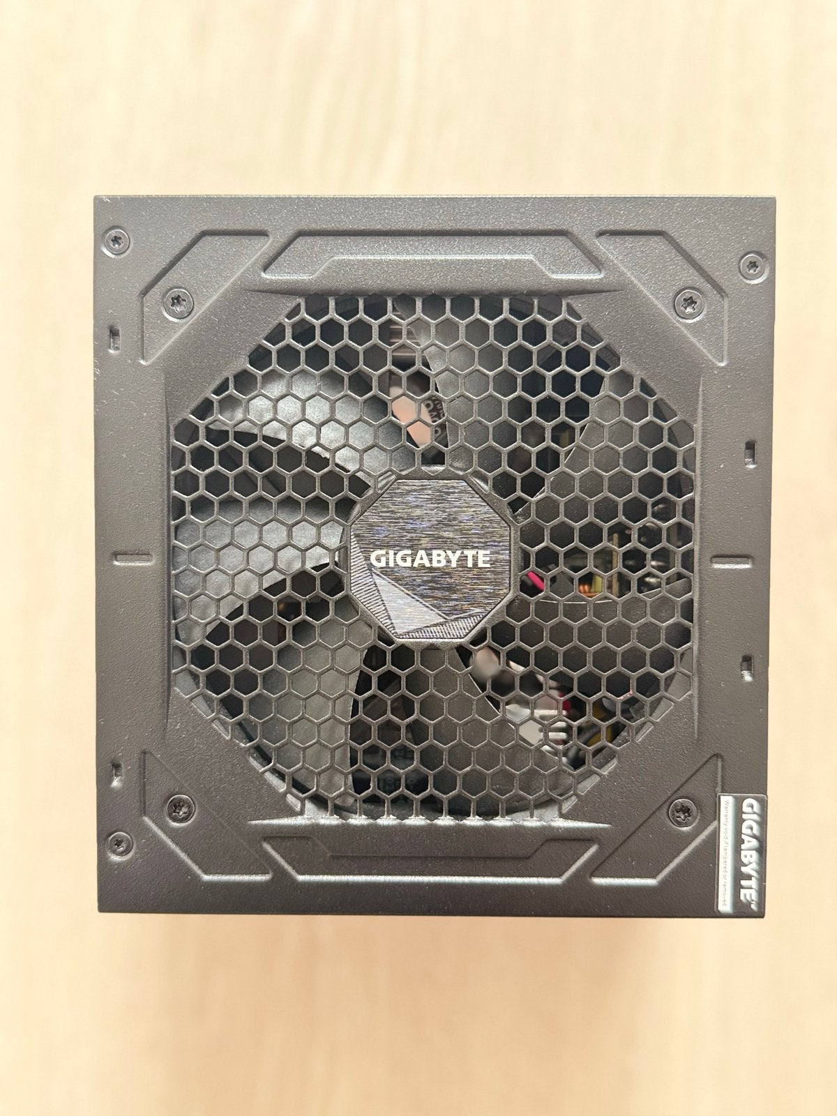 Gigabyte GOLD 750W Modulaire Voeding - Zo goed als nieuw, Ophalen of Verzenden, Zo goed als nieuw