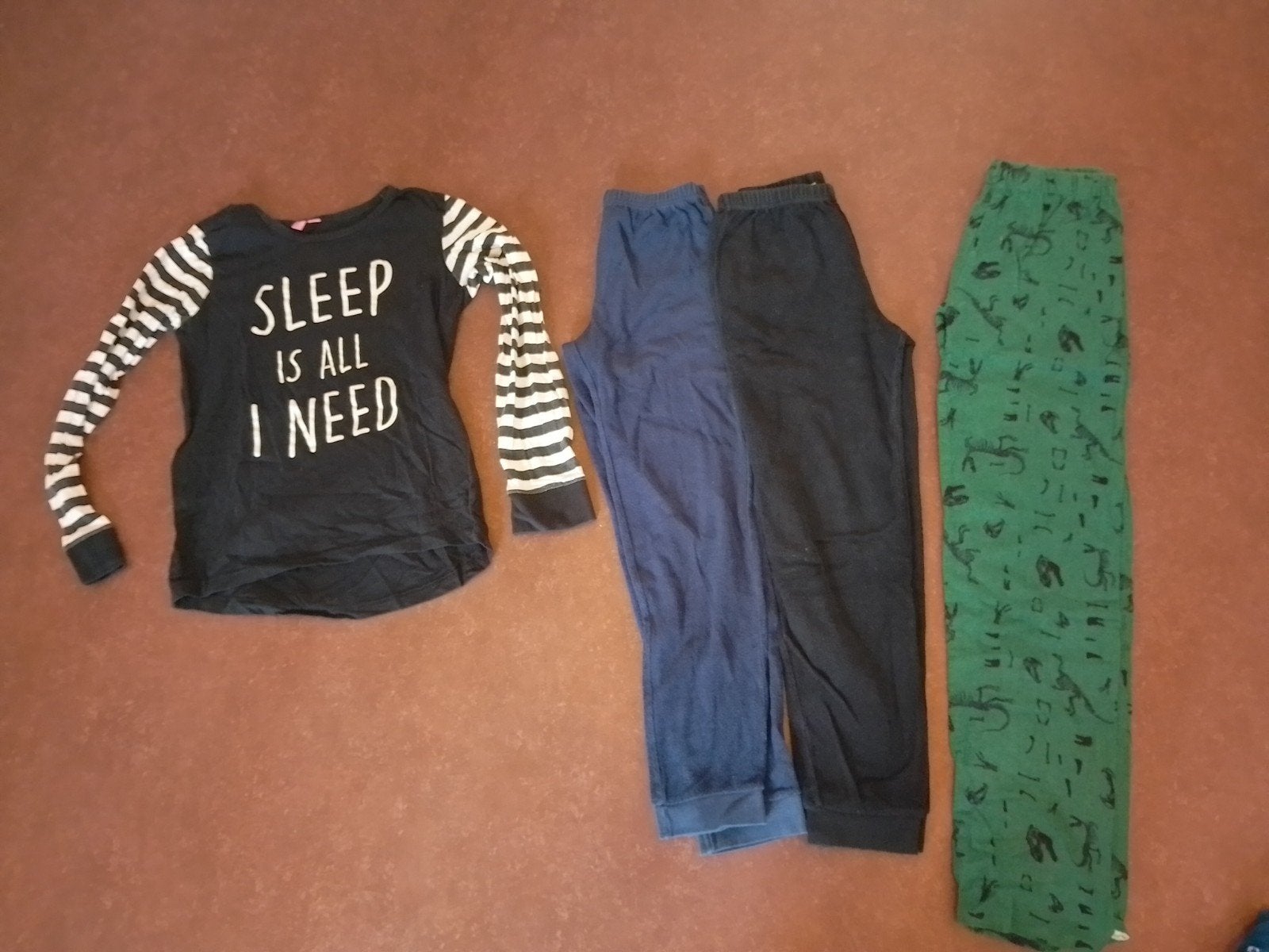 Pyjama's en nachthemden voor meisjes, diverse maten, Kinderen en Baby's, Nacht- of Onderkleding, Gebruikt, Meisje, Ophalen of Verzenden