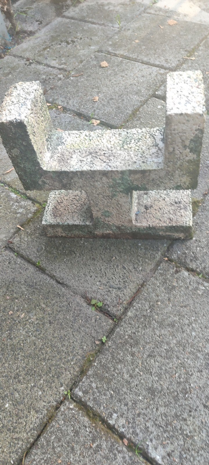 Gratis steen, Tuin en Terras, Tegels en Klinkers, Ophalen, Gebruikt, Beton, Klinkers