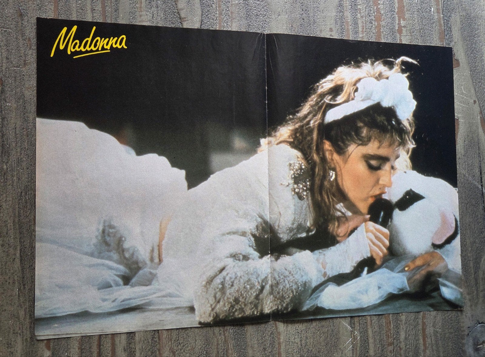 Madonna poster - Like a Virgin, Ophalen of Verzenden, Zo goed als nieuw, A1 t/m A3, Muziek