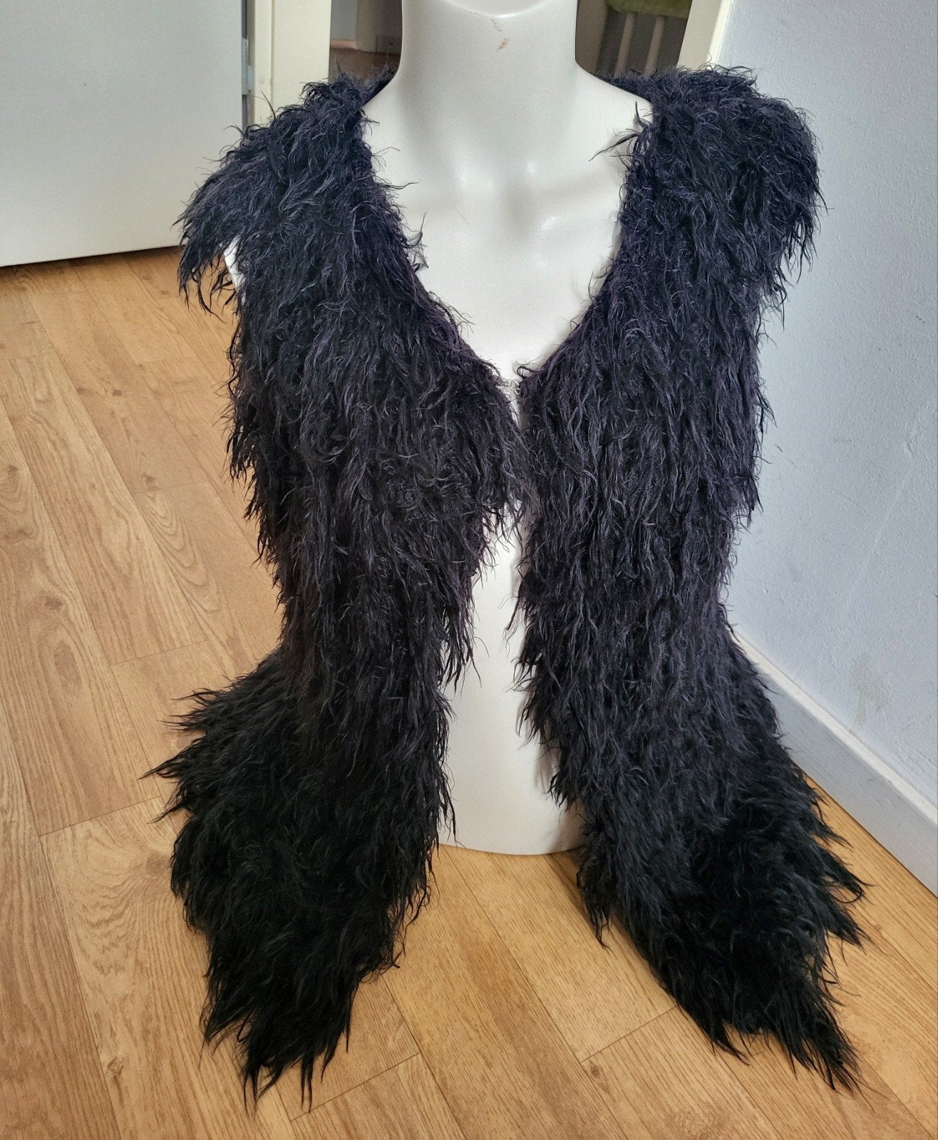 Y2K Boho Chic EsQualo shaggy gilet harige Bodywarmer zwart, Zwart, Esqualo, Ophalen of Verzenden, Zo goed als nieuw
