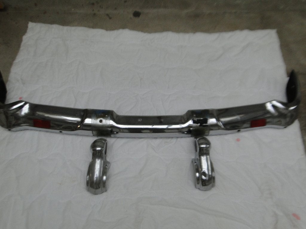 Oldtimer bumpers van Oldsmobile Super 88 uit 1952., Voor, Ophalen of Verzenden, Oldsmobile, Bumper