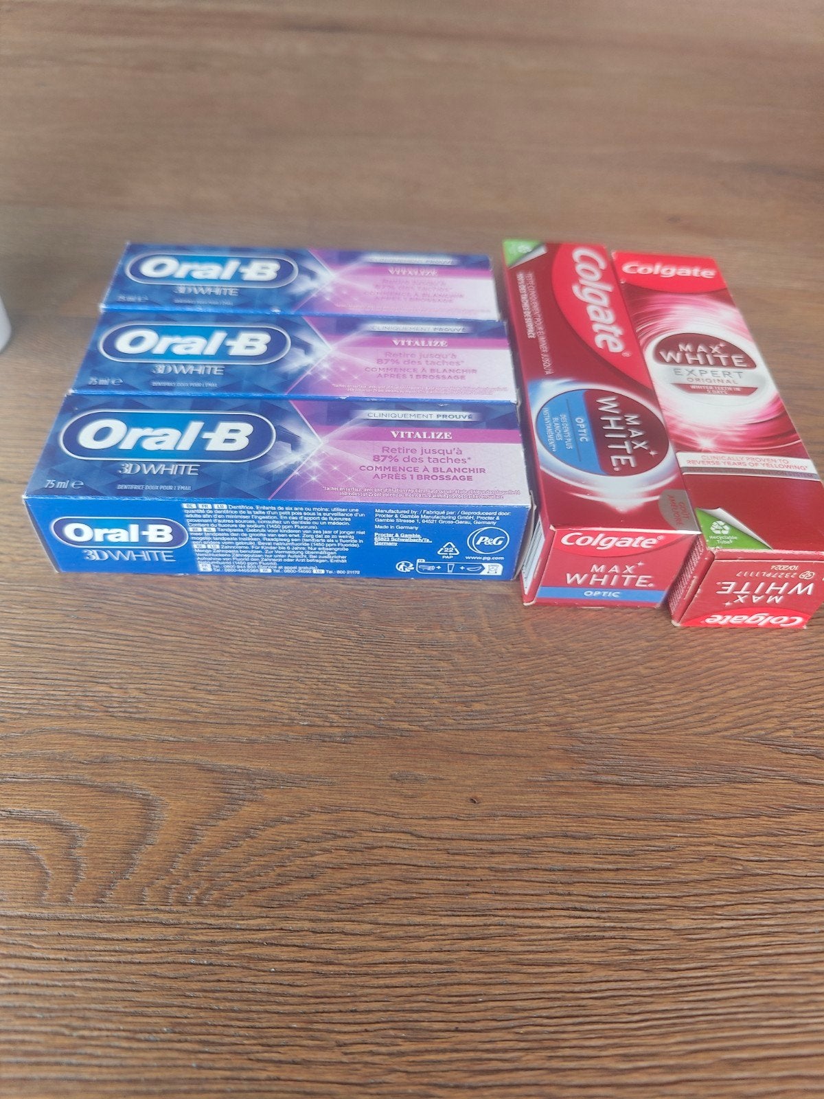 Colgate en Oral B tandpasta, Ophalen of Verzenden, Nieuw, Tandpasta